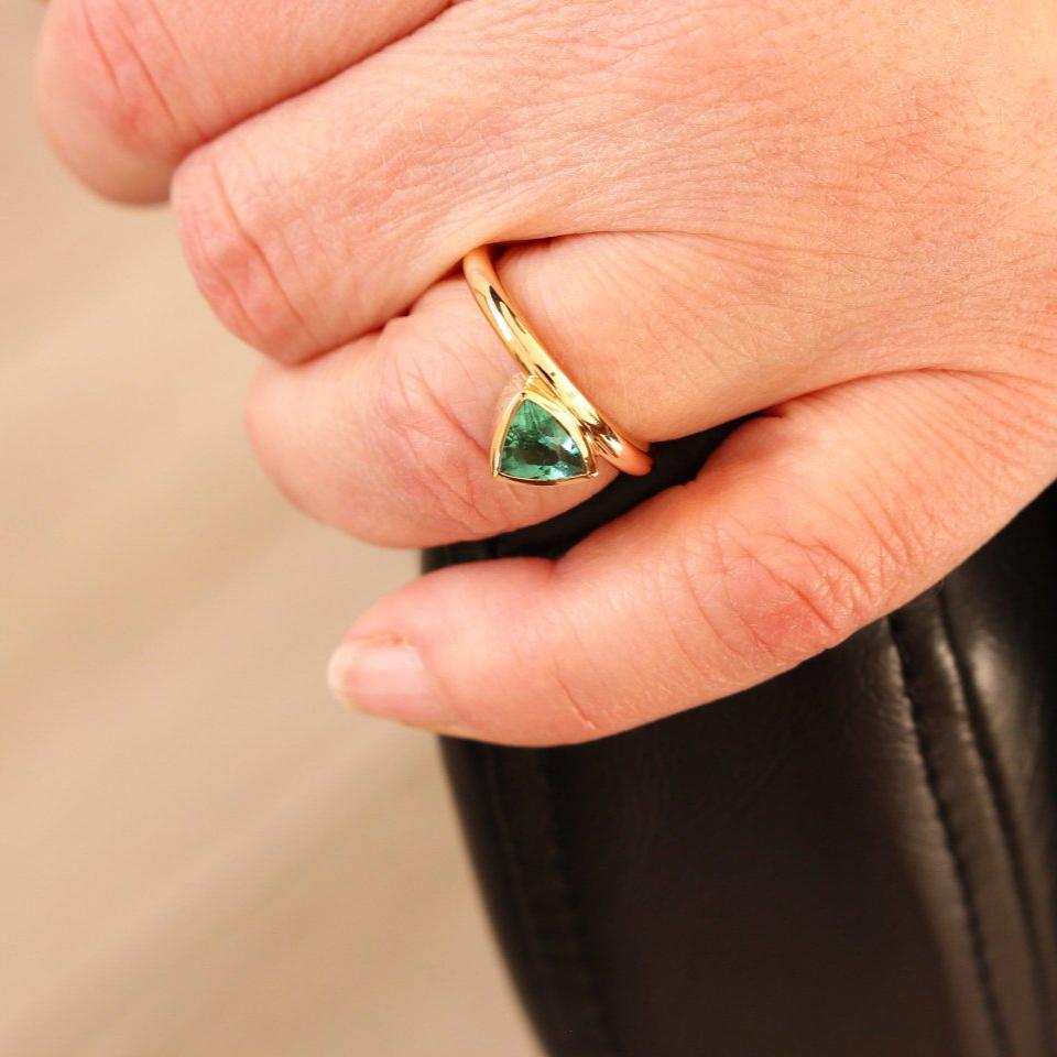 Gold ring with tourmaline trillion