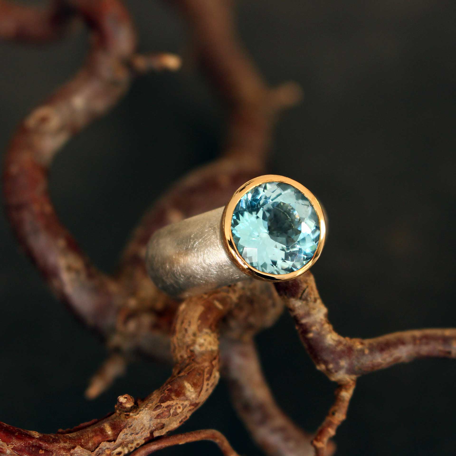 Ring Silver/Rose Gold Blue Topaz