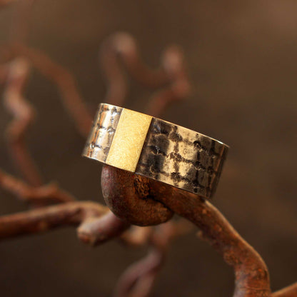 Ring Gold and Silver with Structure